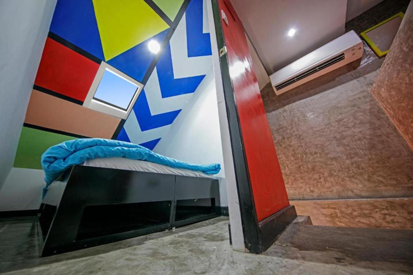 D522 Hostel At Kiener Hills - Near Cebu Airport Lapu-Lapu City Dış mekan fotoğraf
