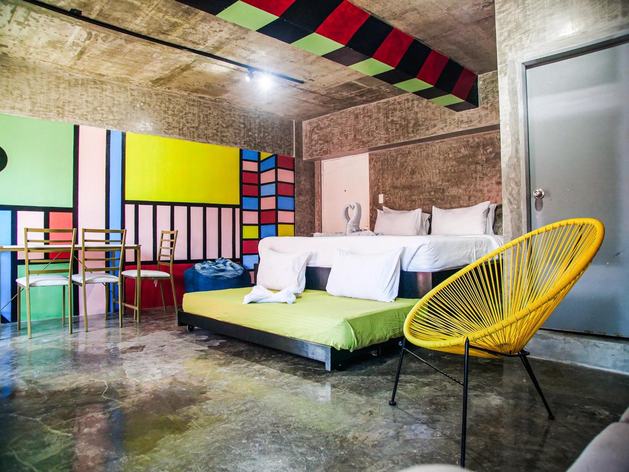 D522 Hostel At Kiener Hills - Near Cebu Airport Lapu-Lapu City Dış mekan fotoğraf
