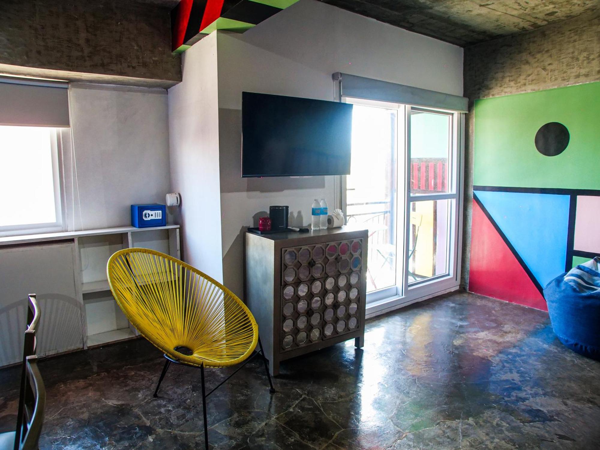 D522 Hostel At Kiener Hills - Near Cebu Airport Lapu-Lapu City Dış mekan fotoğraf